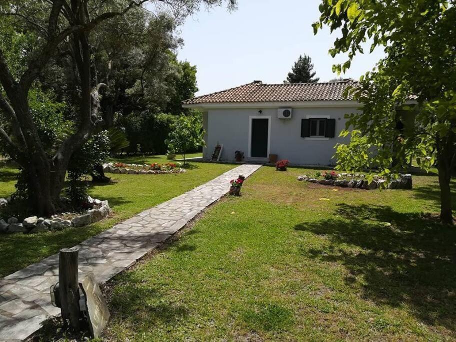 Villa Erietta Near Lefkas Center Apolpaina Exterior foto